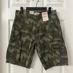 Camo Levi cargo shorts